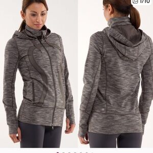 Lululemon in stride jacket  size 2 space dye gray